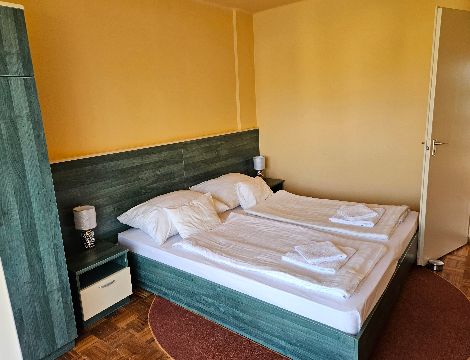 nemszelcsendapartman